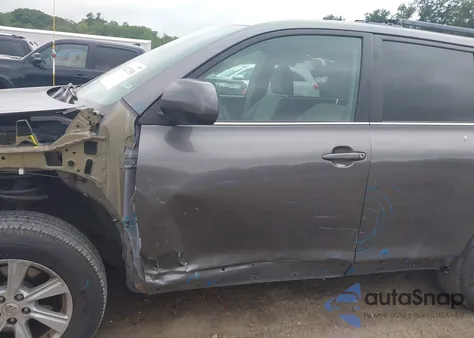 2012 Toyota Highlander Base V6 z USA, uszkodzony, nr VIN 5TDBK3EH1CS129367